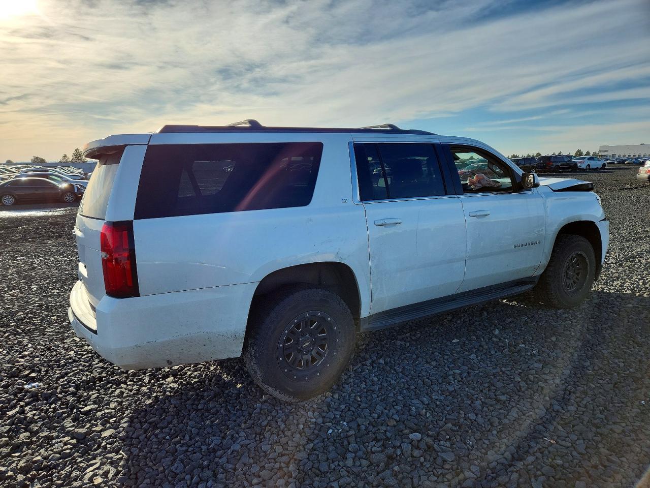 2017 CHEVROLET Suburban