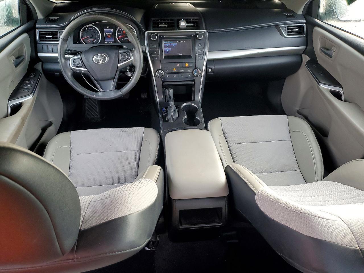 2016 TOYOTA CAMRY