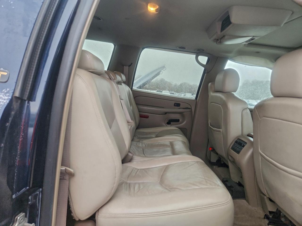 2006 CHEVROLET Suburban