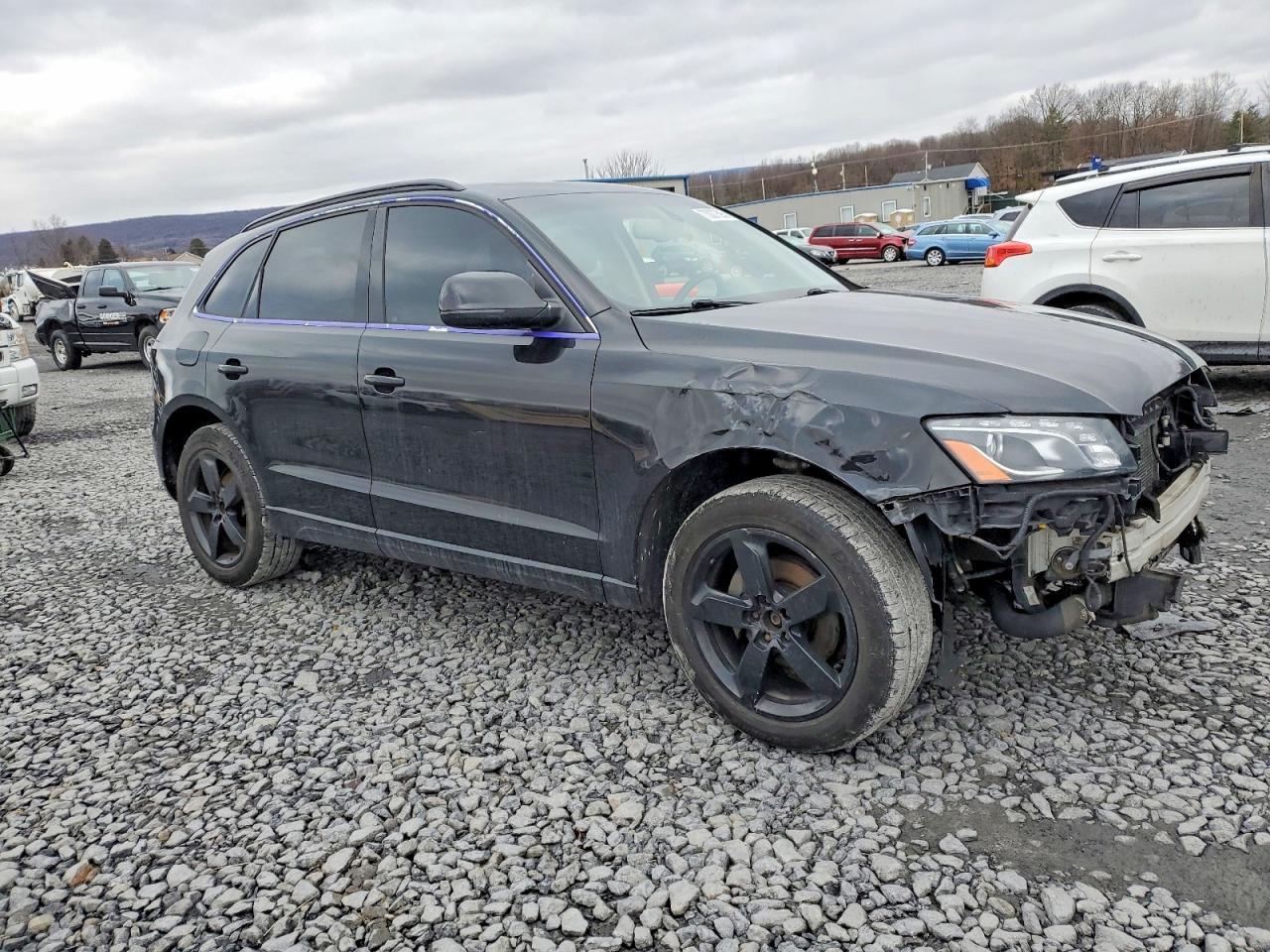 2012 AUDI Q5