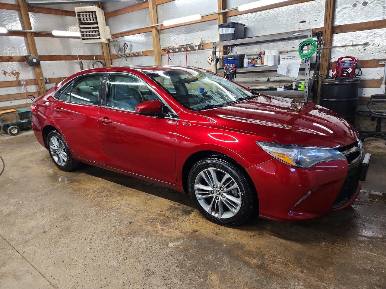 2015 TOYOTA CAMRY