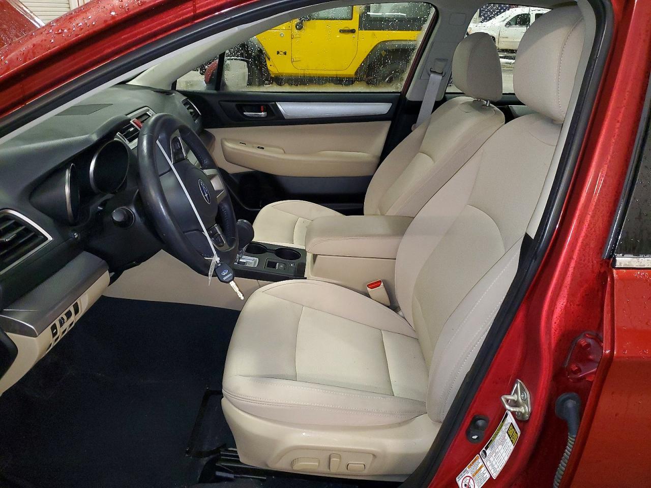 2017 SUBARU Legacy