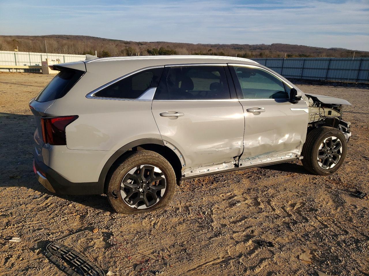 2025 KIA SORENTO