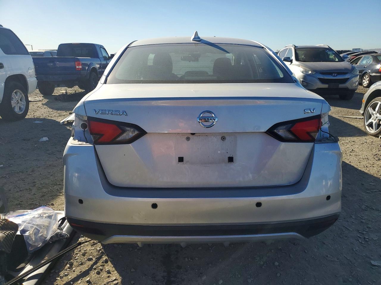 2021 NISSAN VERSA