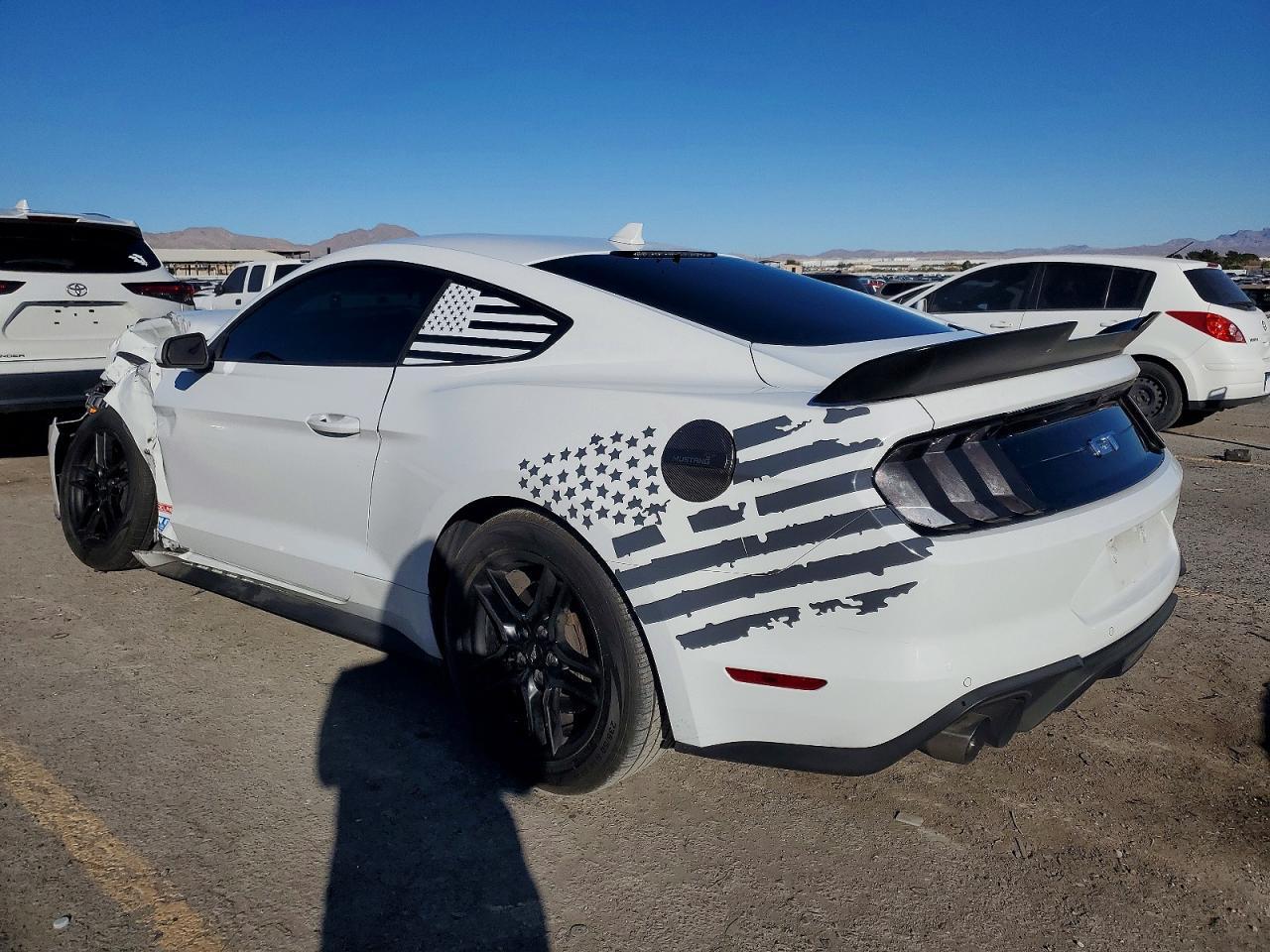 2022 FORD MUSTANG