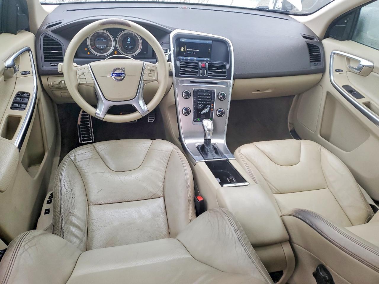 2013 VOLVO XC60
