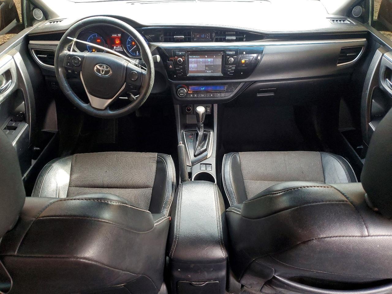 2016 TOYOTA COROLLA