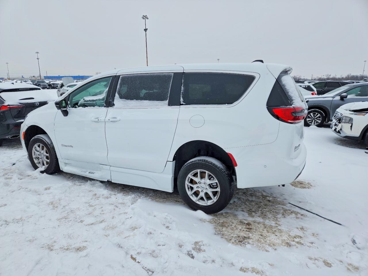 2025 CHRYSLER Pacifica