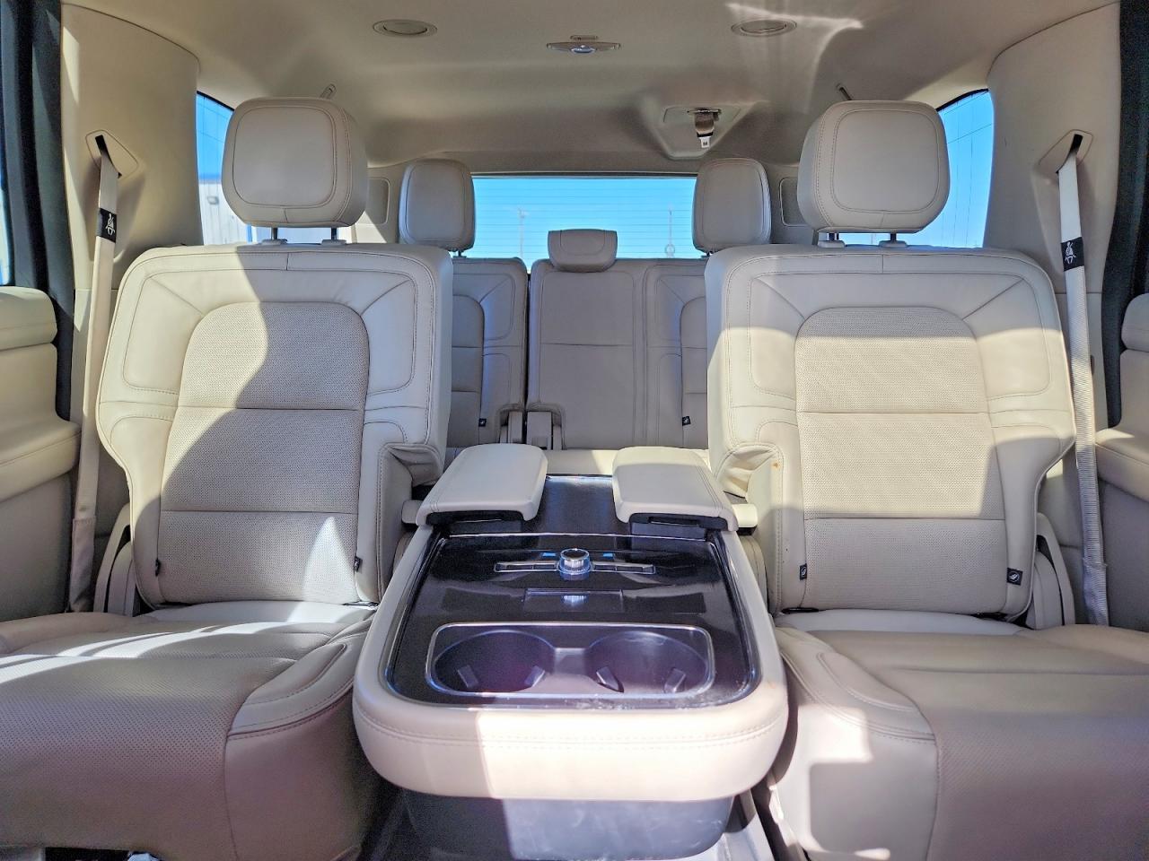 2019 LINCOLN Navigator