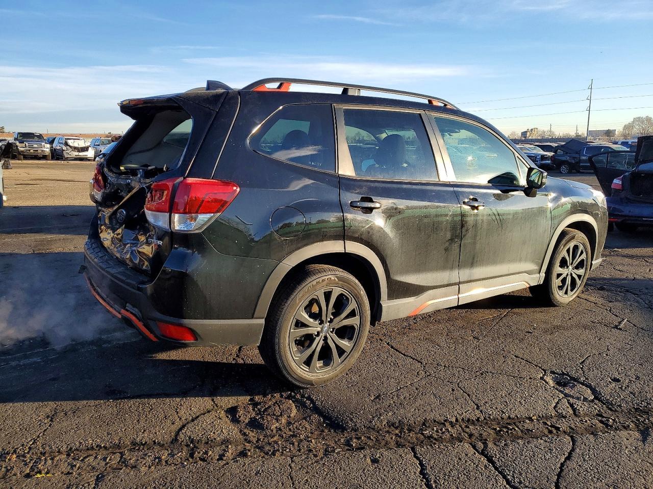 2023 SUBARU FORESTER