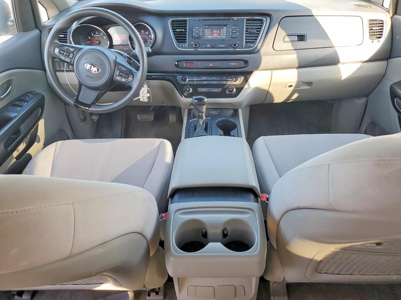 2016 KIA SEDONA