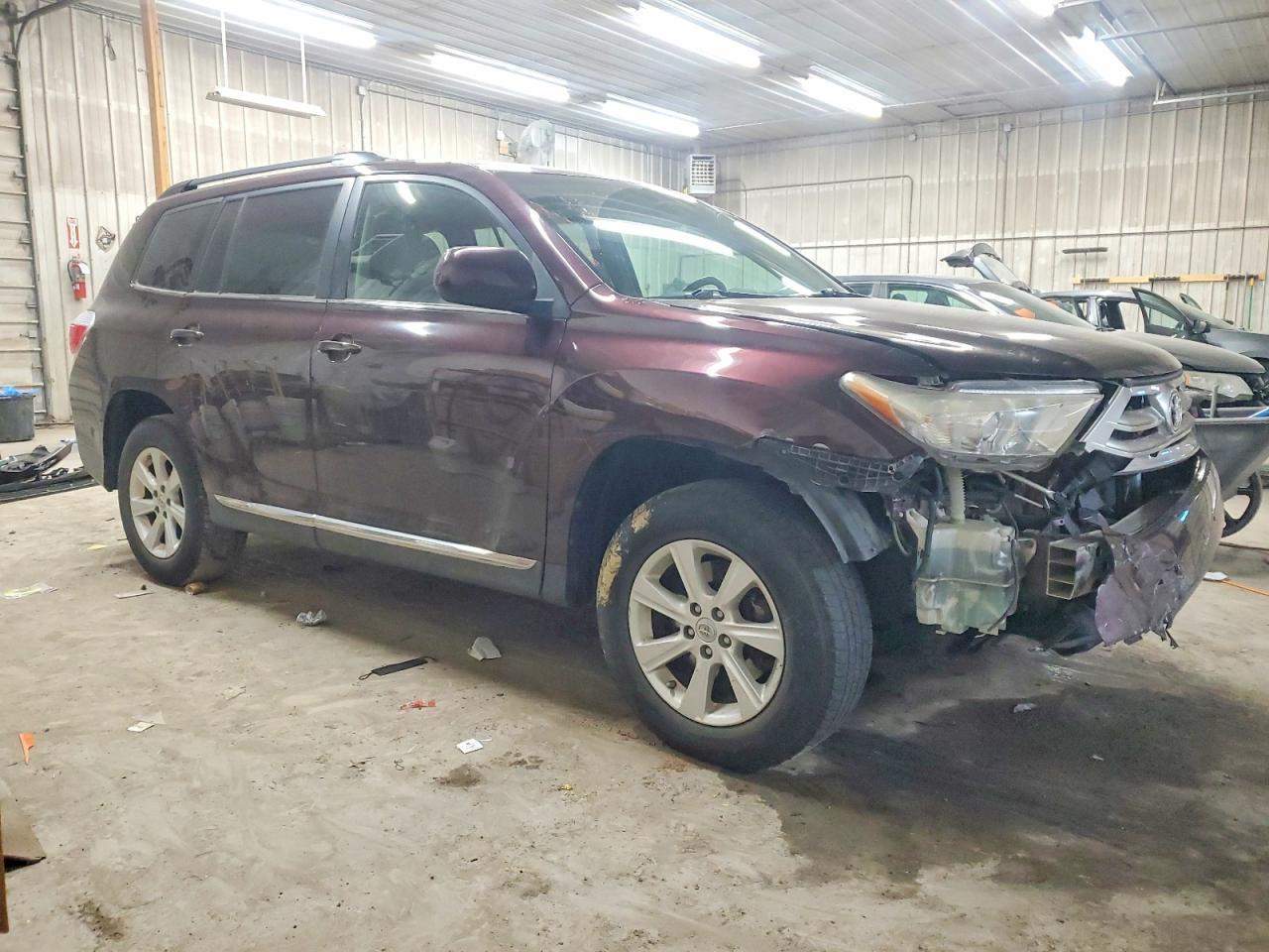 2012 TOYOTA HIGHLANDER