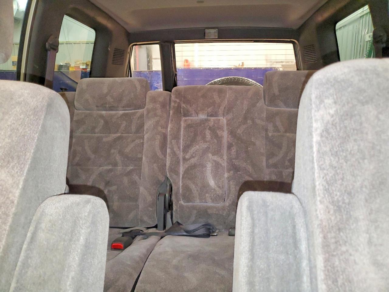 2000 ISUZU Trooper