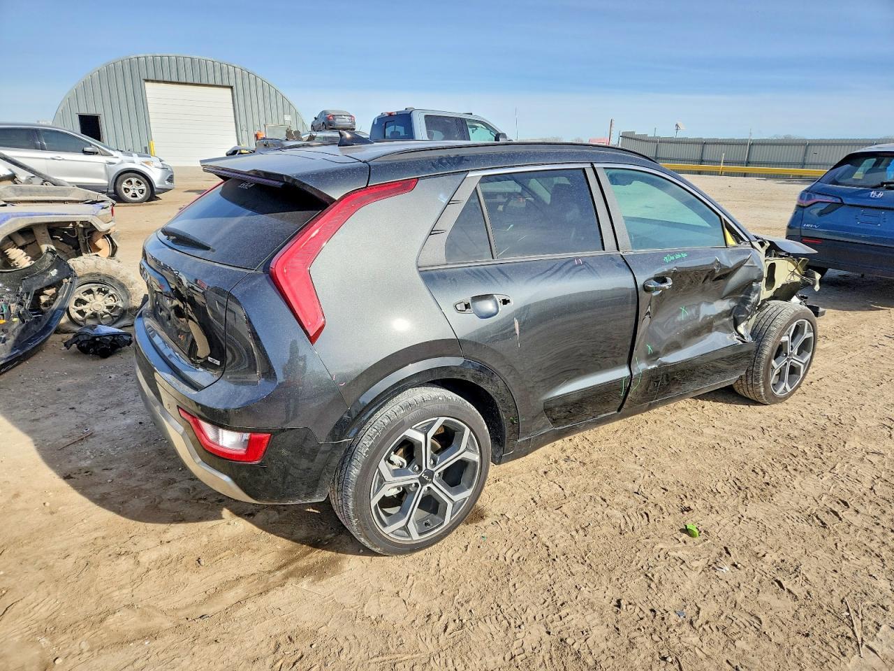 2025 KIA Niro