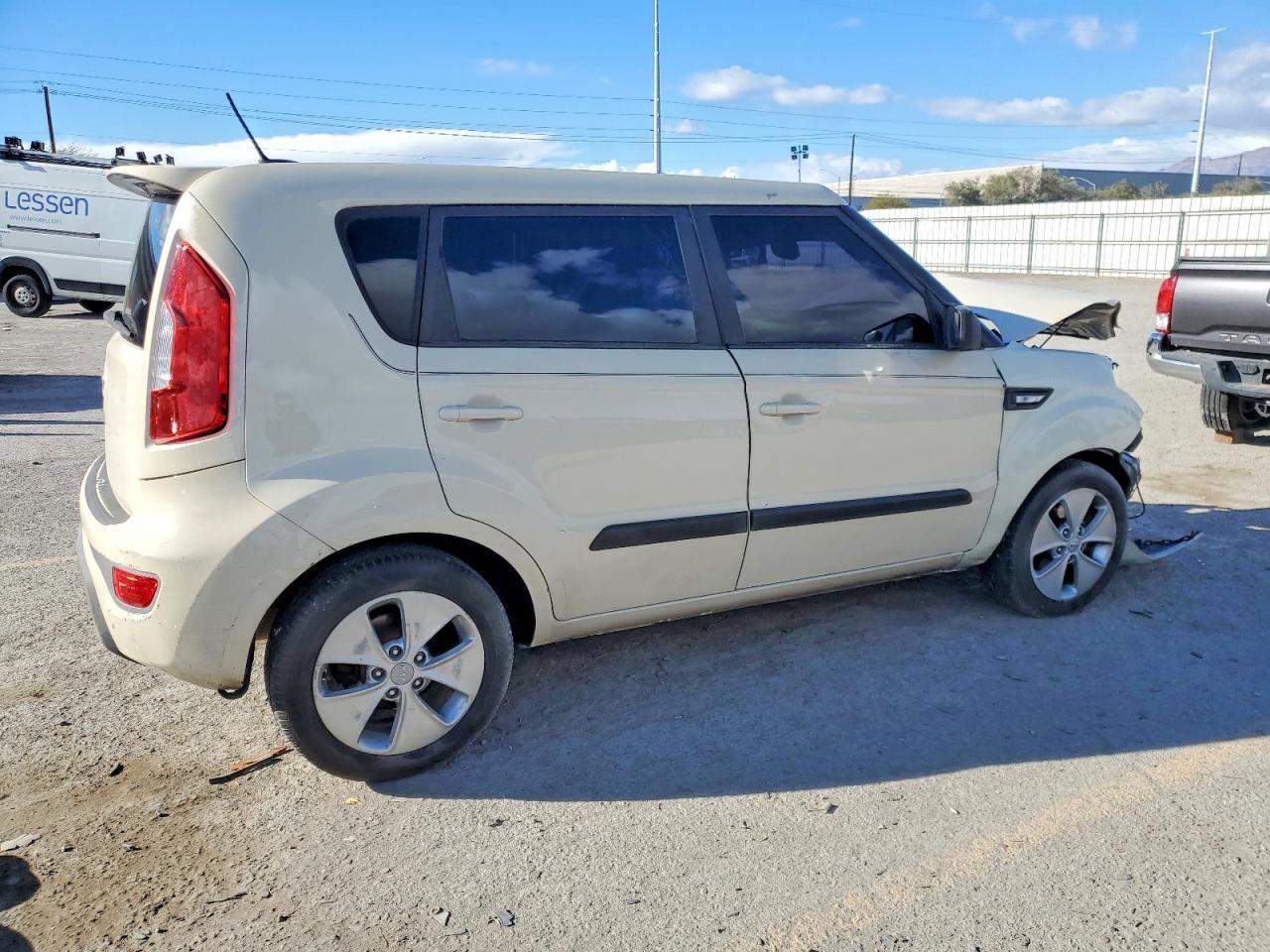 2012 KIA SOUL