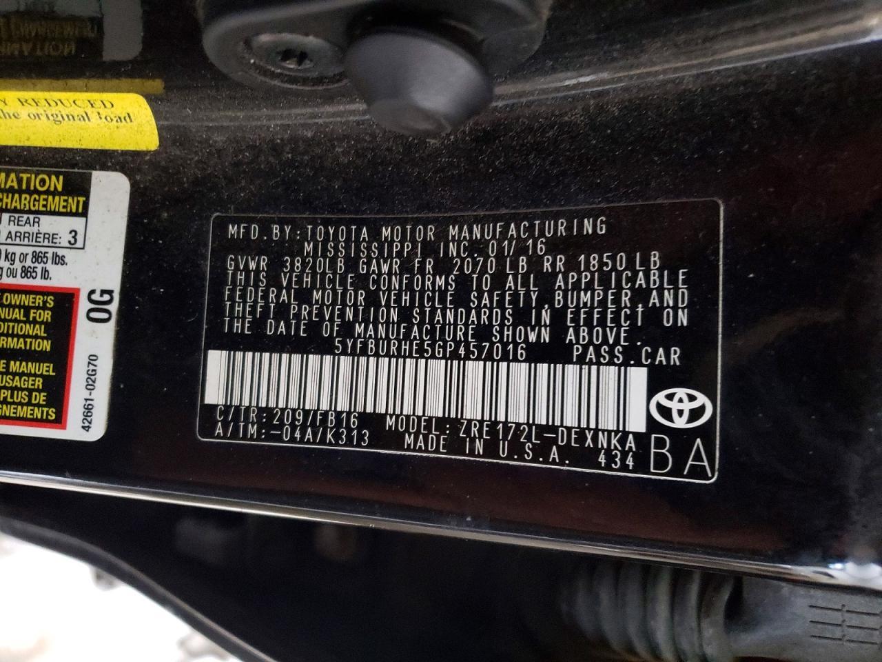 2016 TOYOTA COROLLA