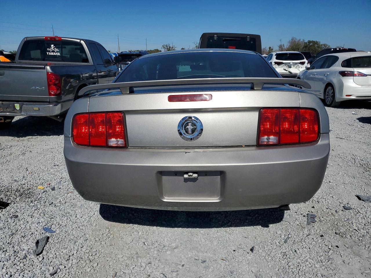 2008 FORD MUSTANG