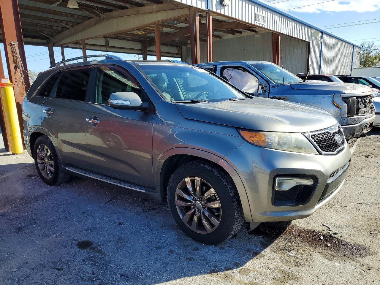 2012 KIA SORENTO