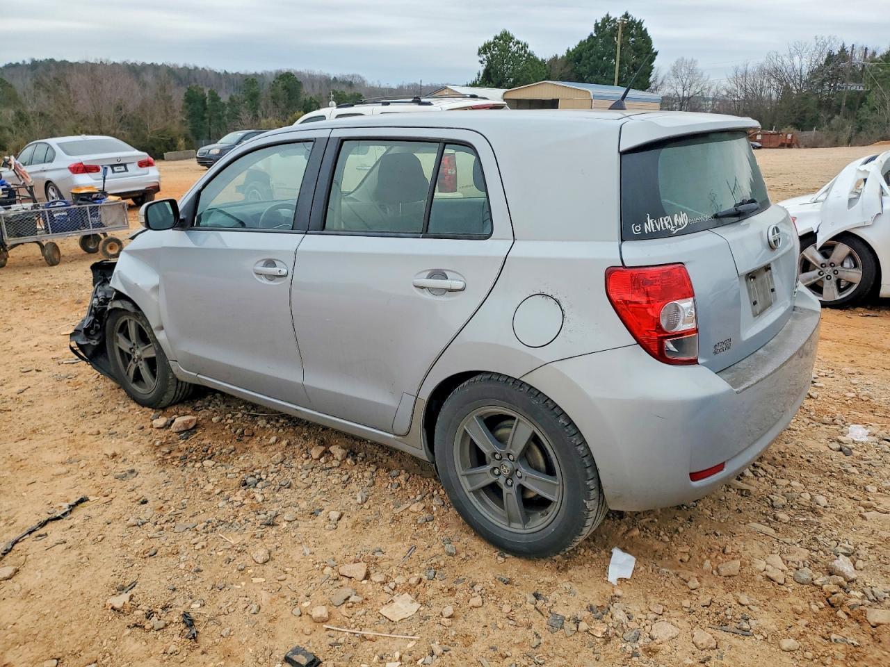 2013 TOYOTA SCION