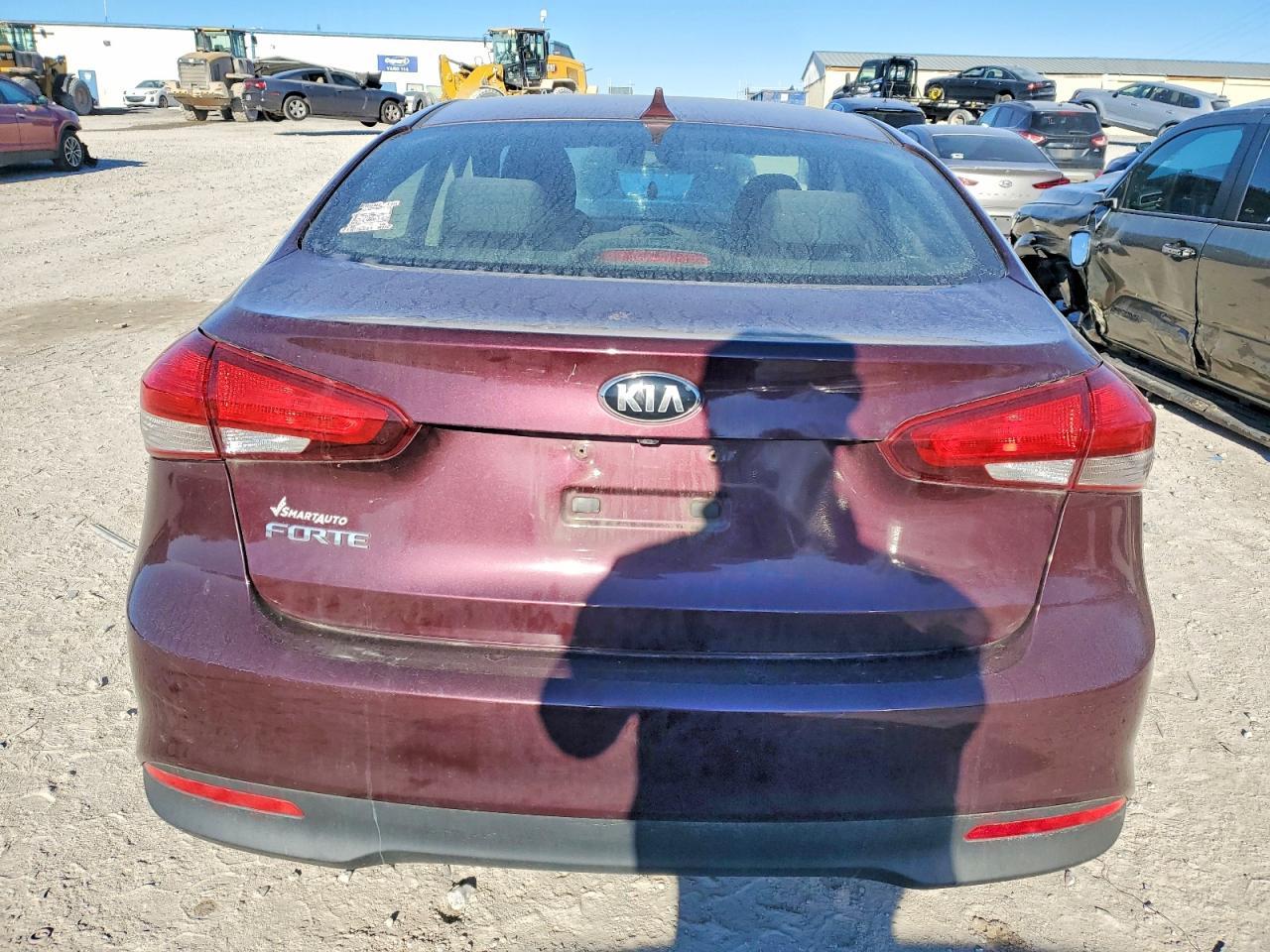 2017 KIA FORTE