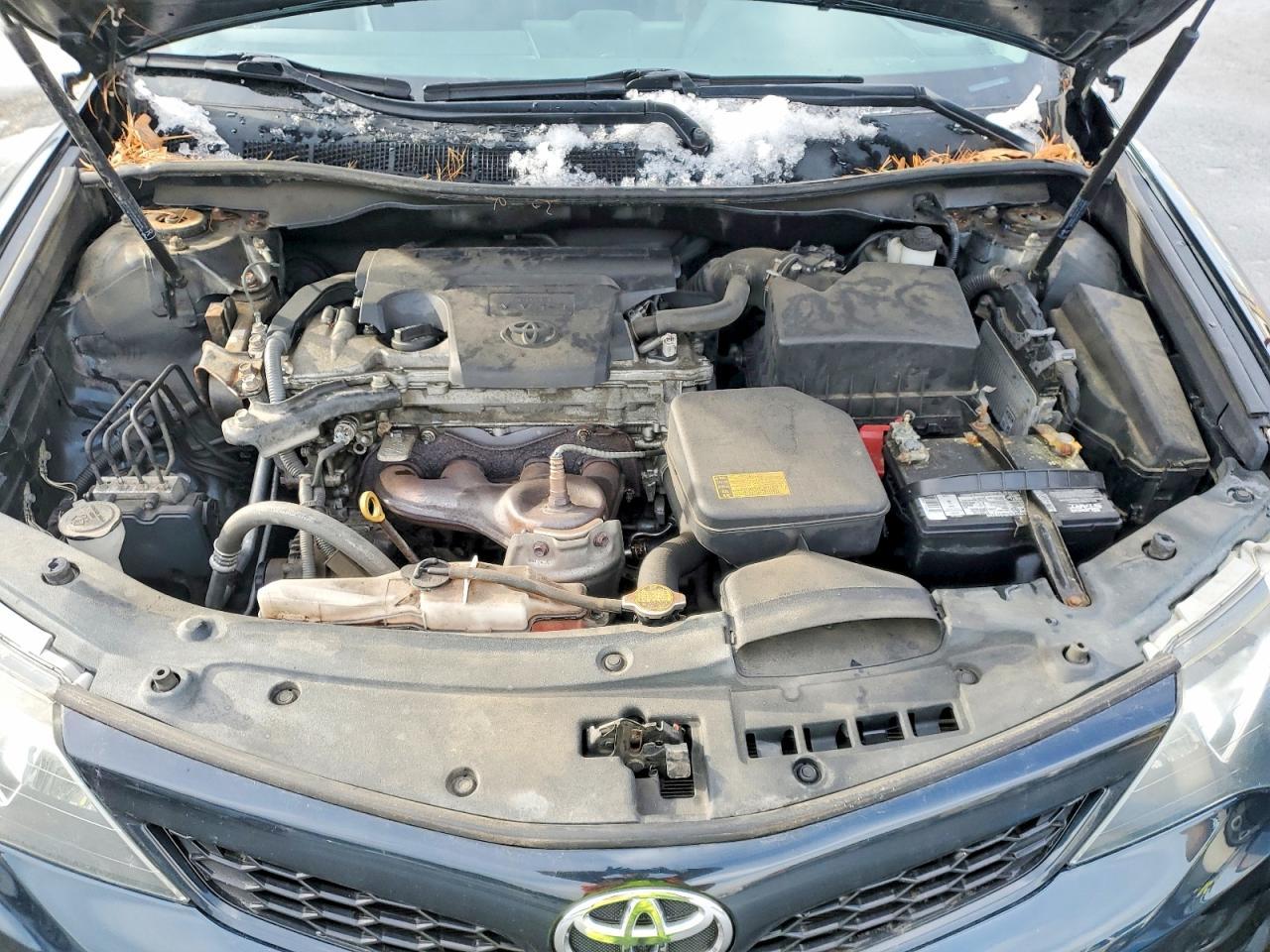 2012 TOYOTA CAMRY
