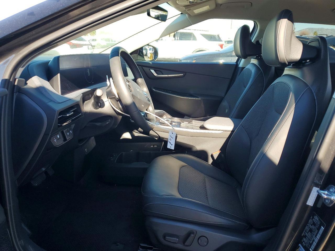 2024 KIA EV6