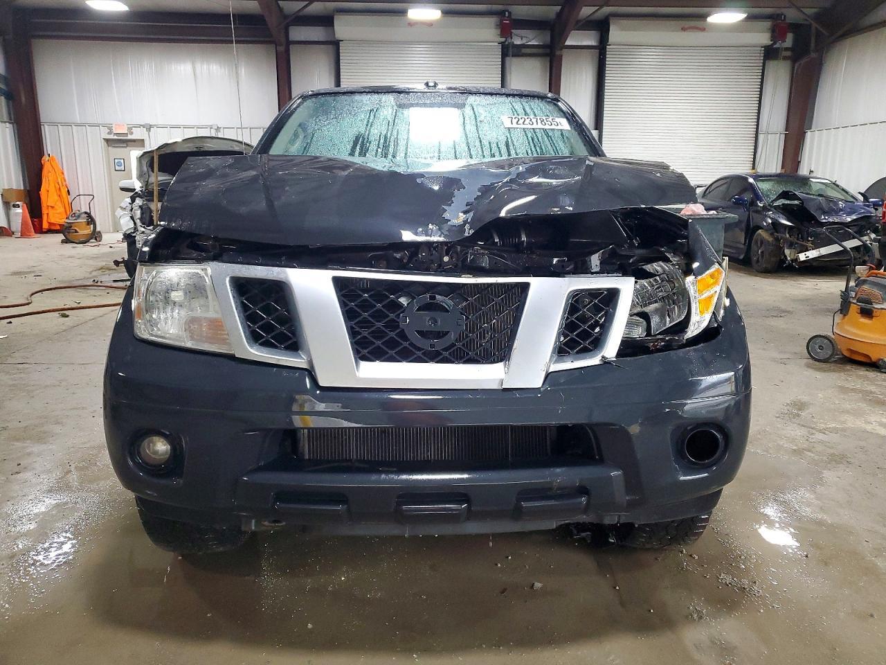 2013 NISSAN Frontier