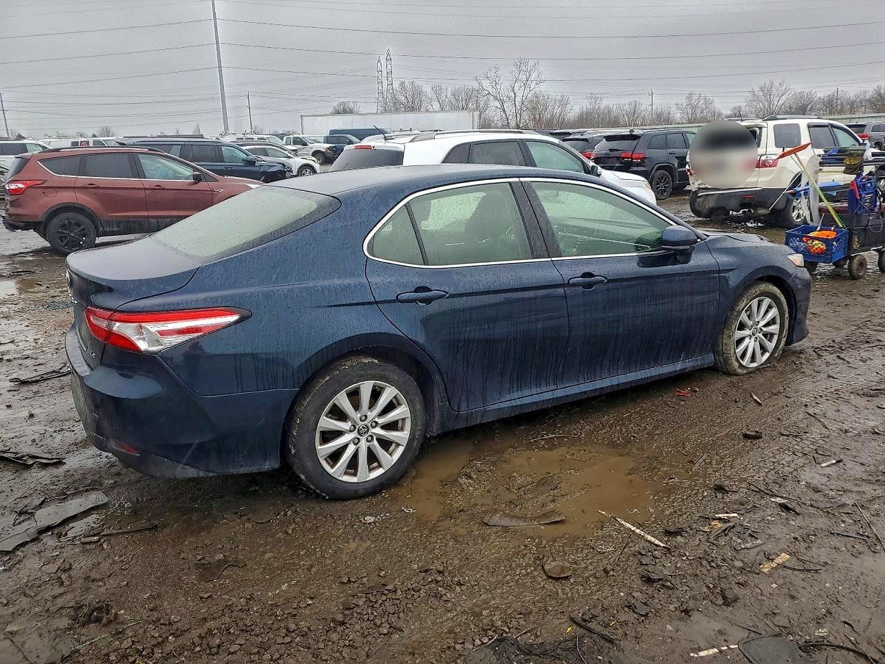2018 TOYOTA CAMRY