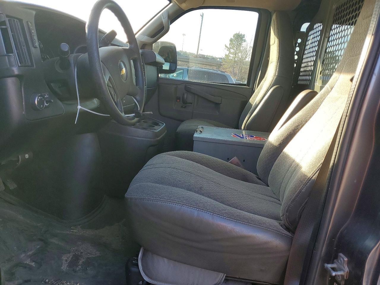 2017 CHEVROLET Express 3500