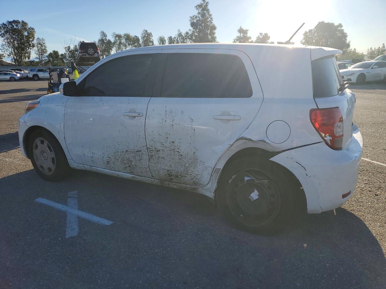 2014 TOYOTA SCION