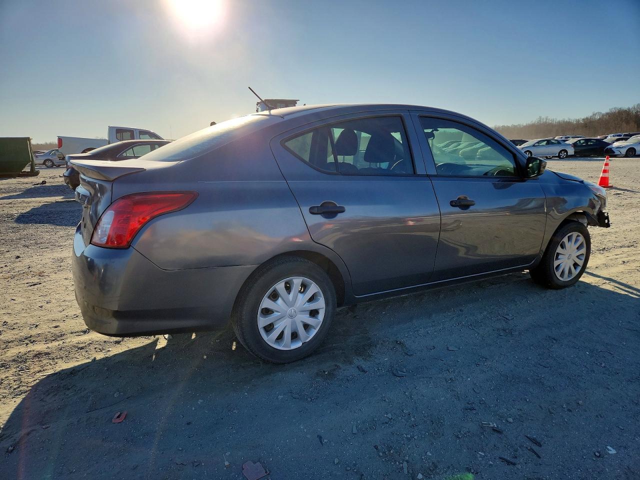 2019 NISSAN VERSA
