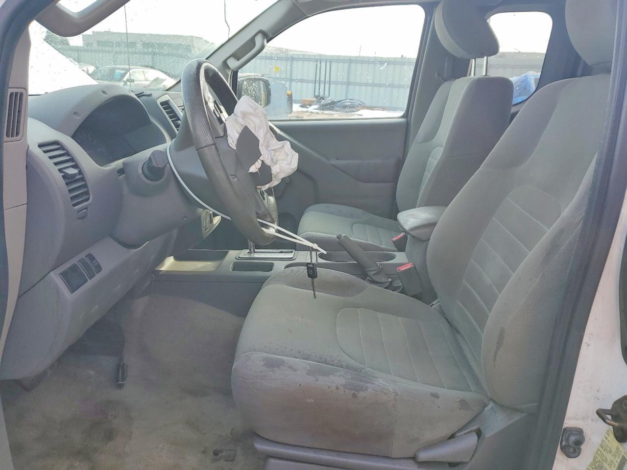2015 NISSAN Frontier