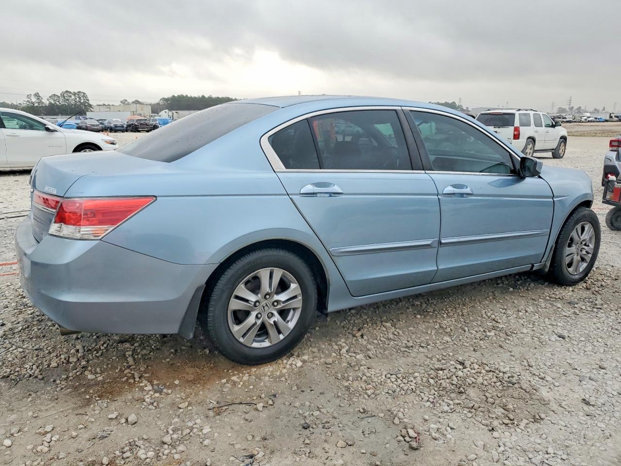 2011 HONDA ACCORD