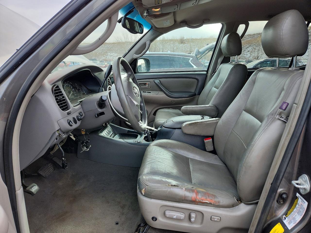 2006 TOYOTA Sequoia