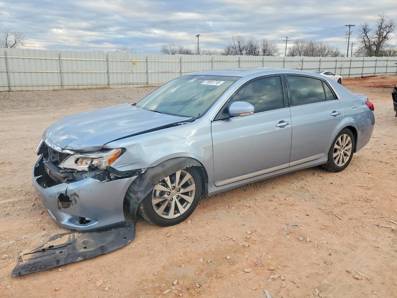 2011 TOYOTA Avalon