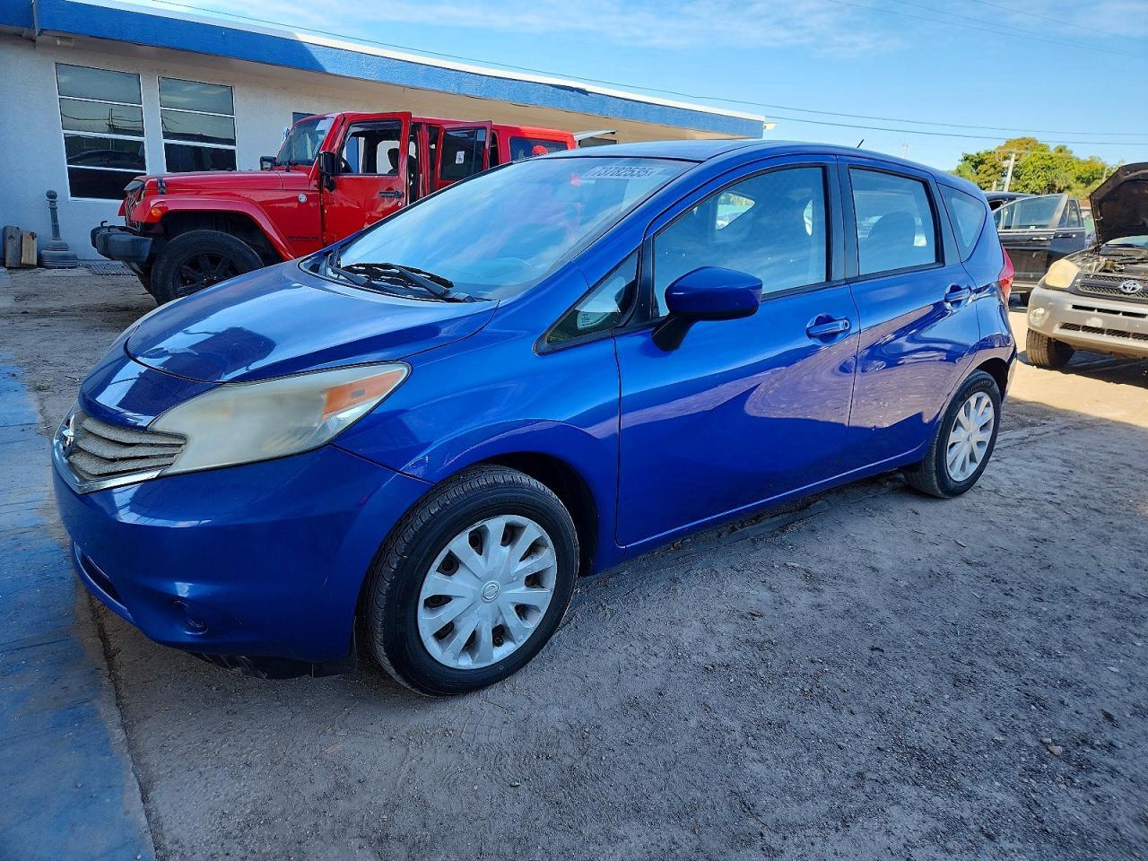 2015 NISSAN Versa Note