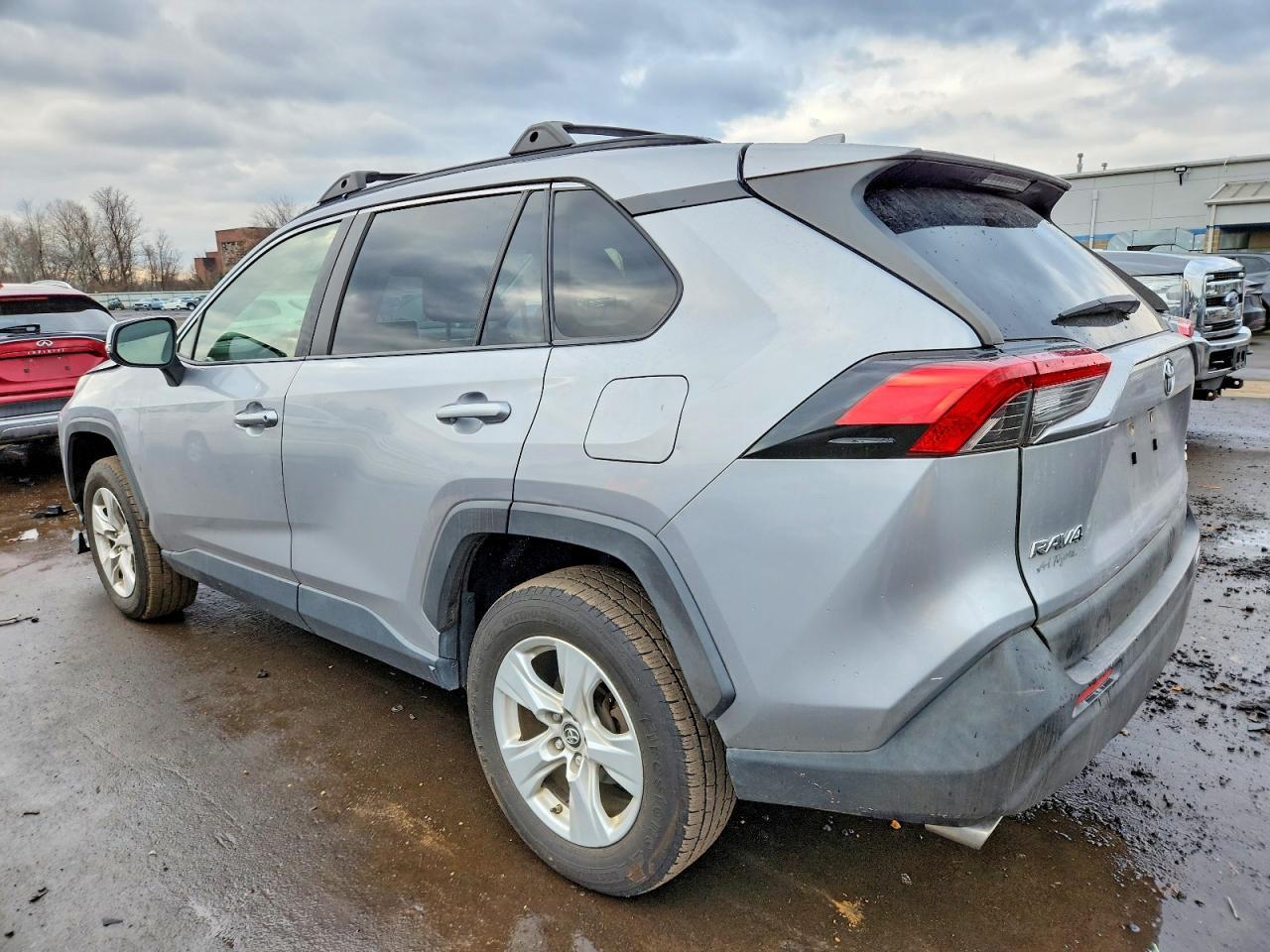 2019 TOYOTA RAV4