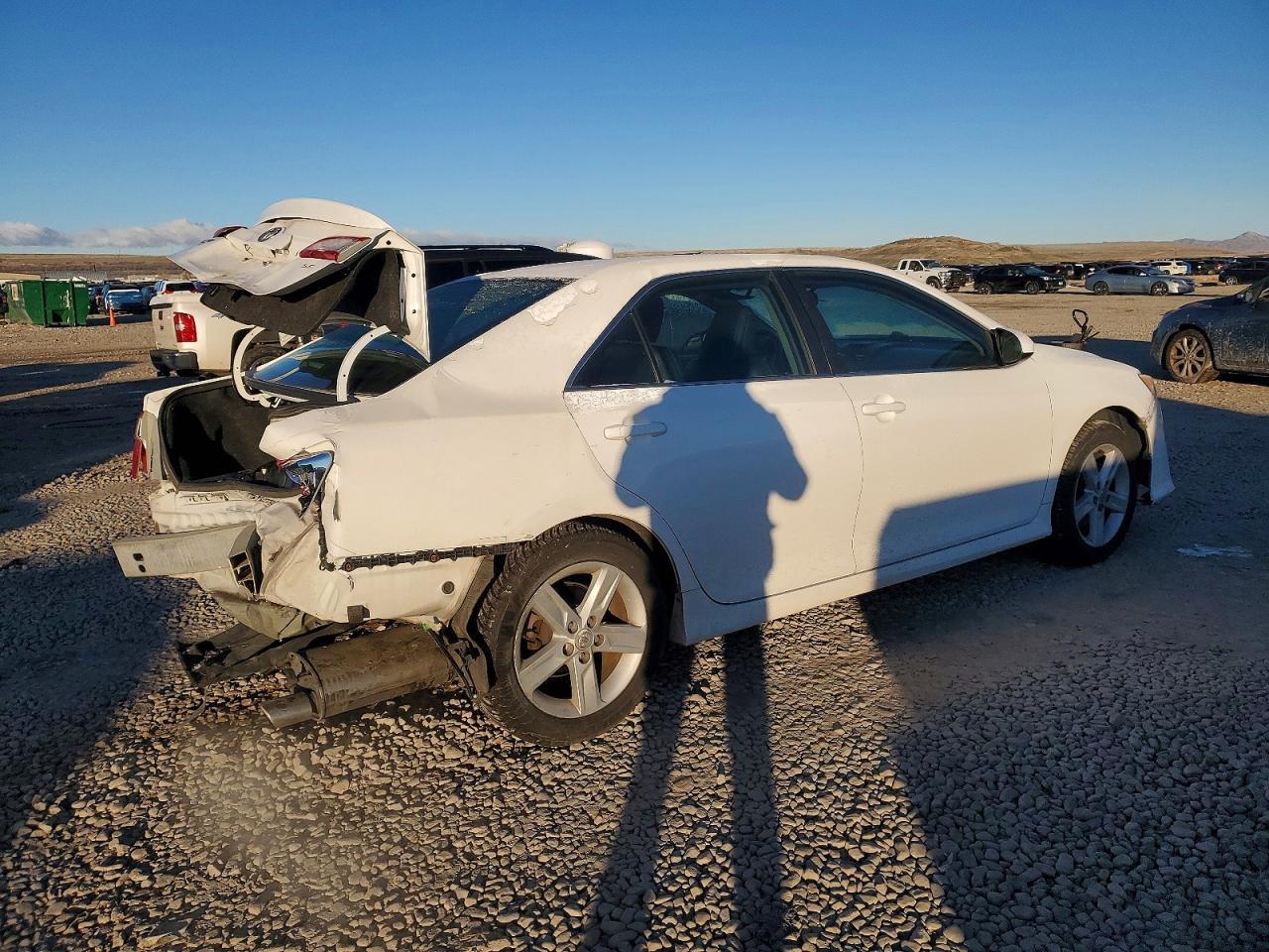 2013 TOYOTA CAMRY