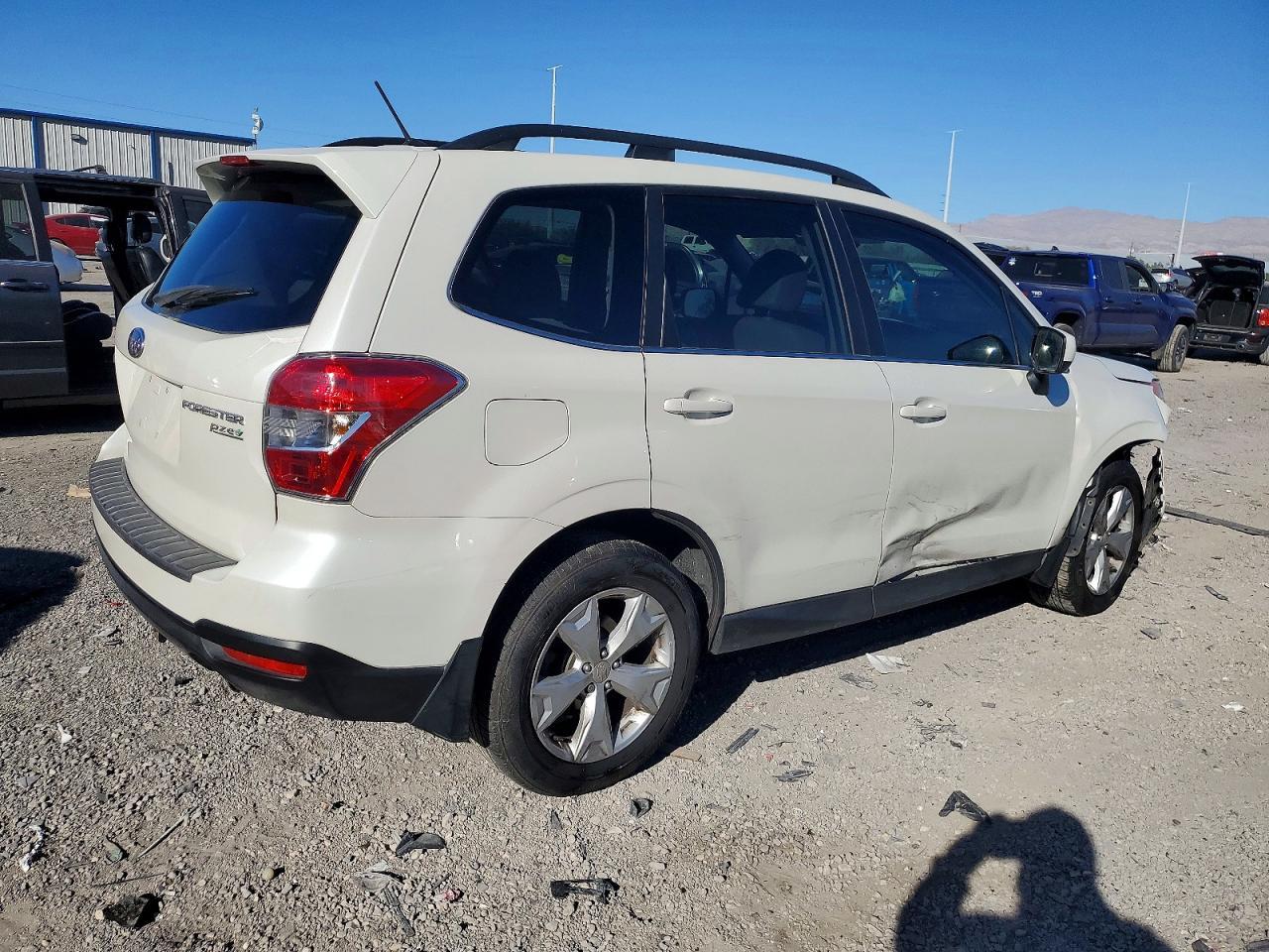 2015 SUBARU FORESTER