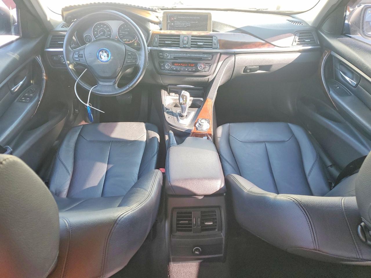 2013 BMW 3 SERIES