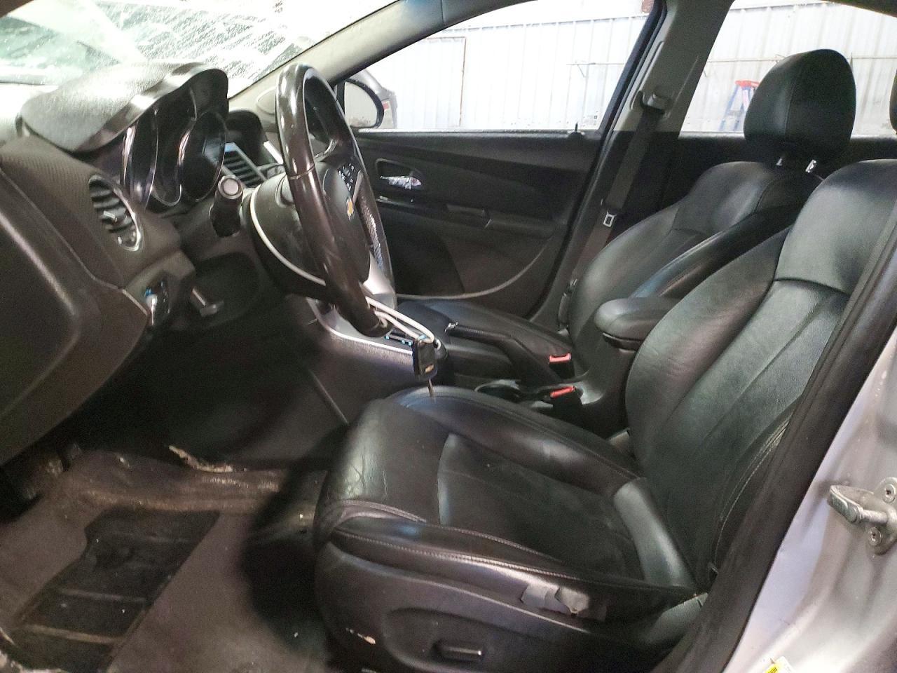 2011 CHEVROLET CRUZE