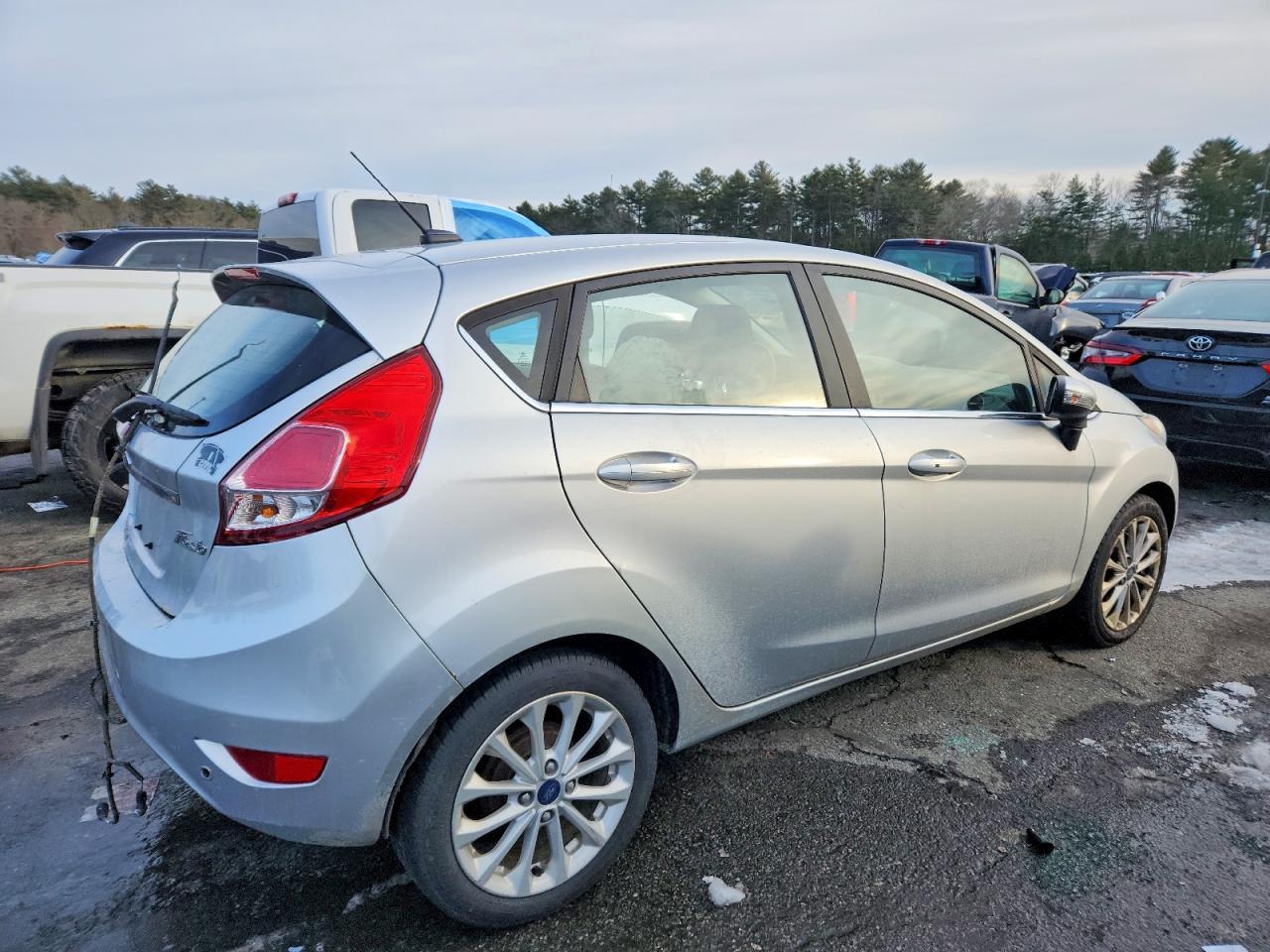 2017 FORD Fiesta