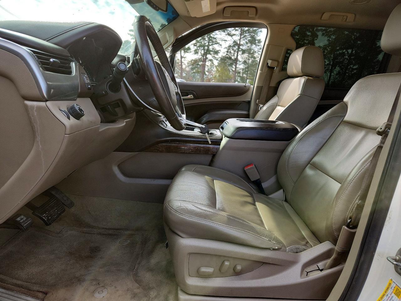 2015 CHEVROLET Suburban