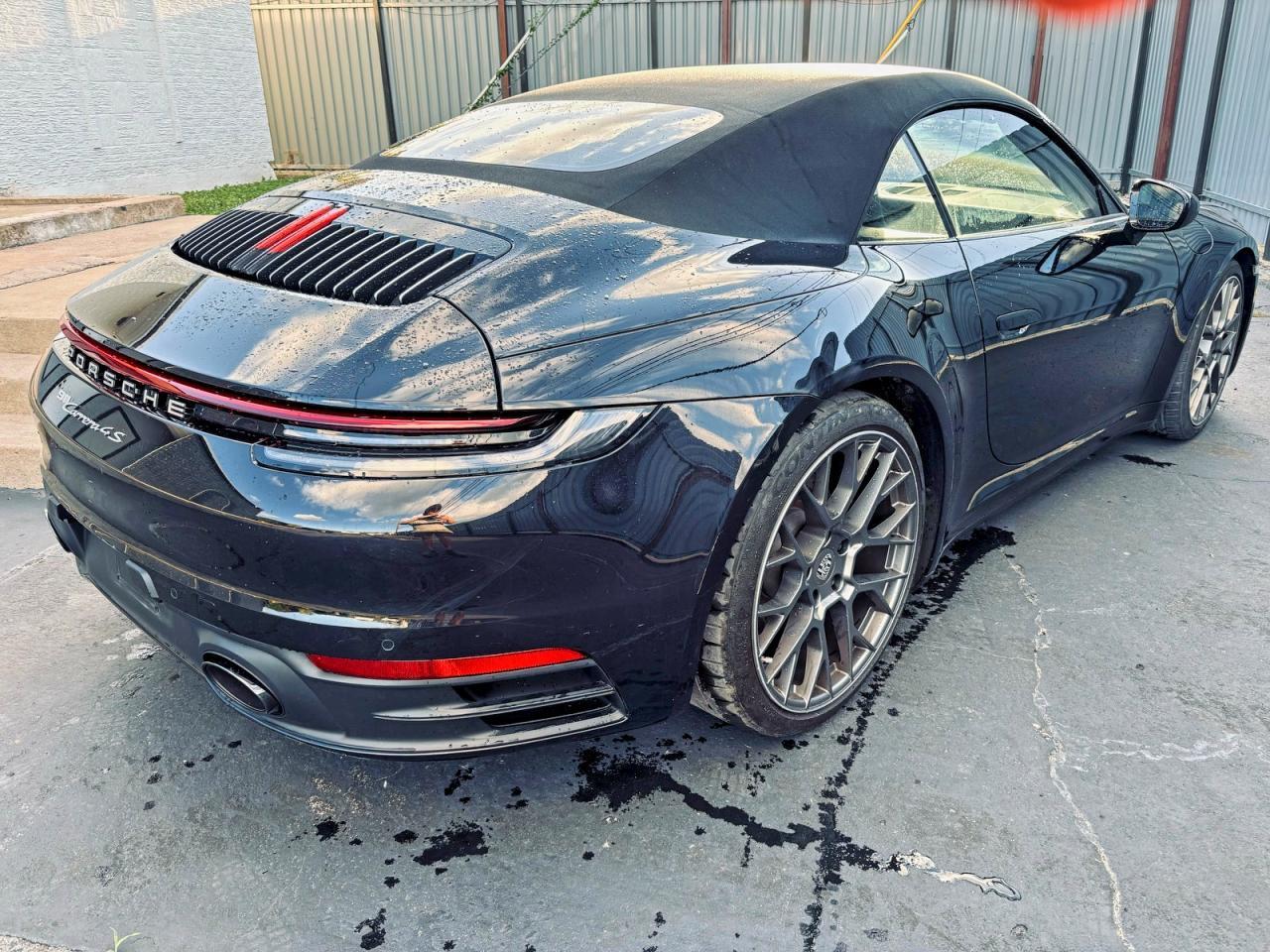 2020 PORSCHE 911