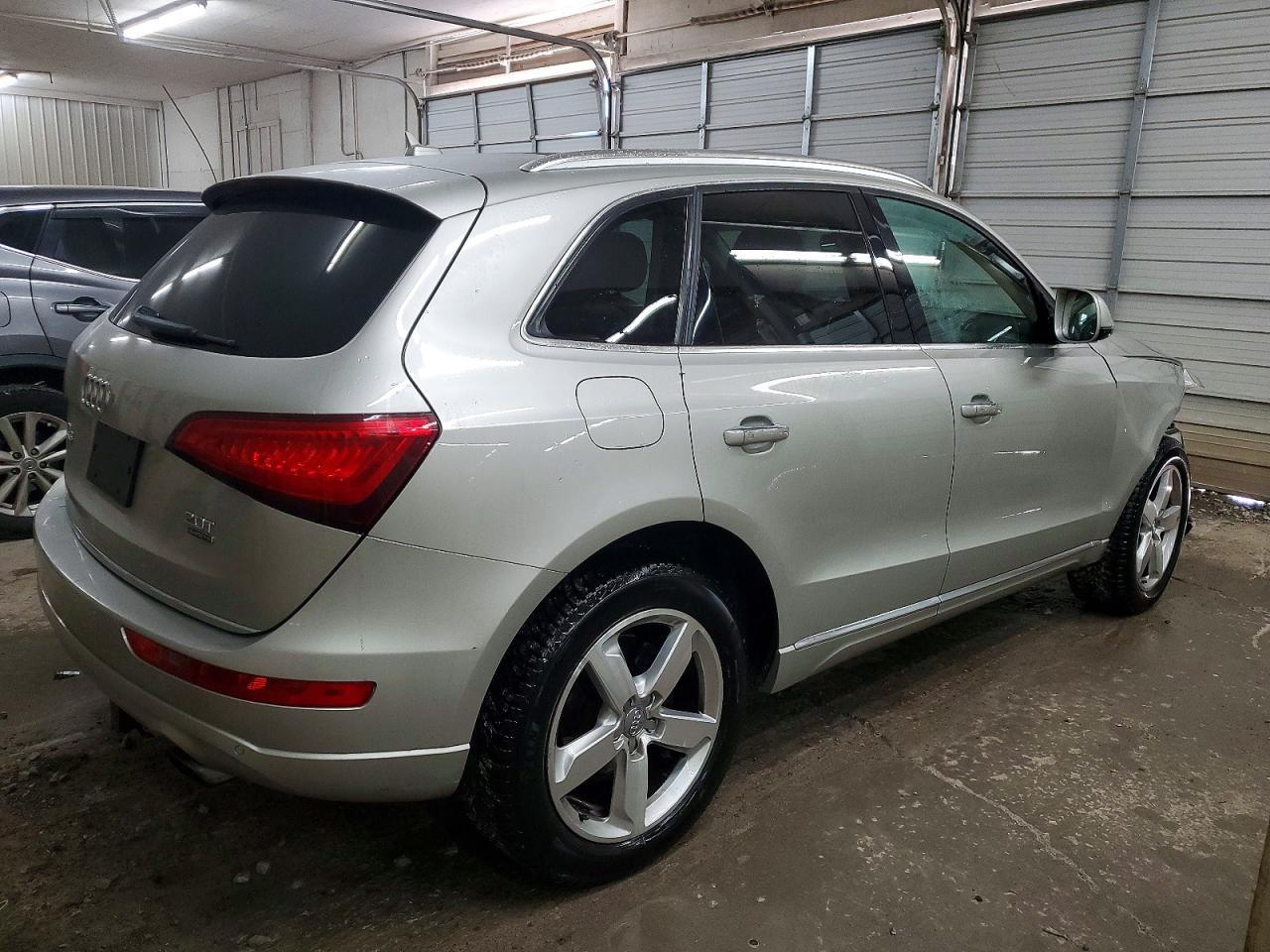 2017 AUDI Q5