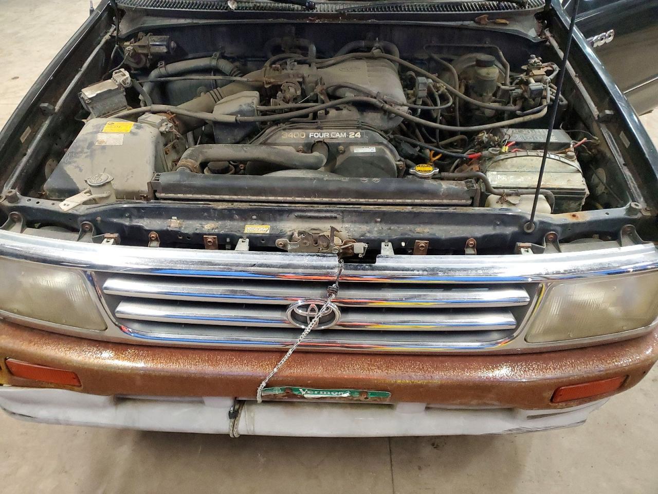 1998 TOYOTA T100