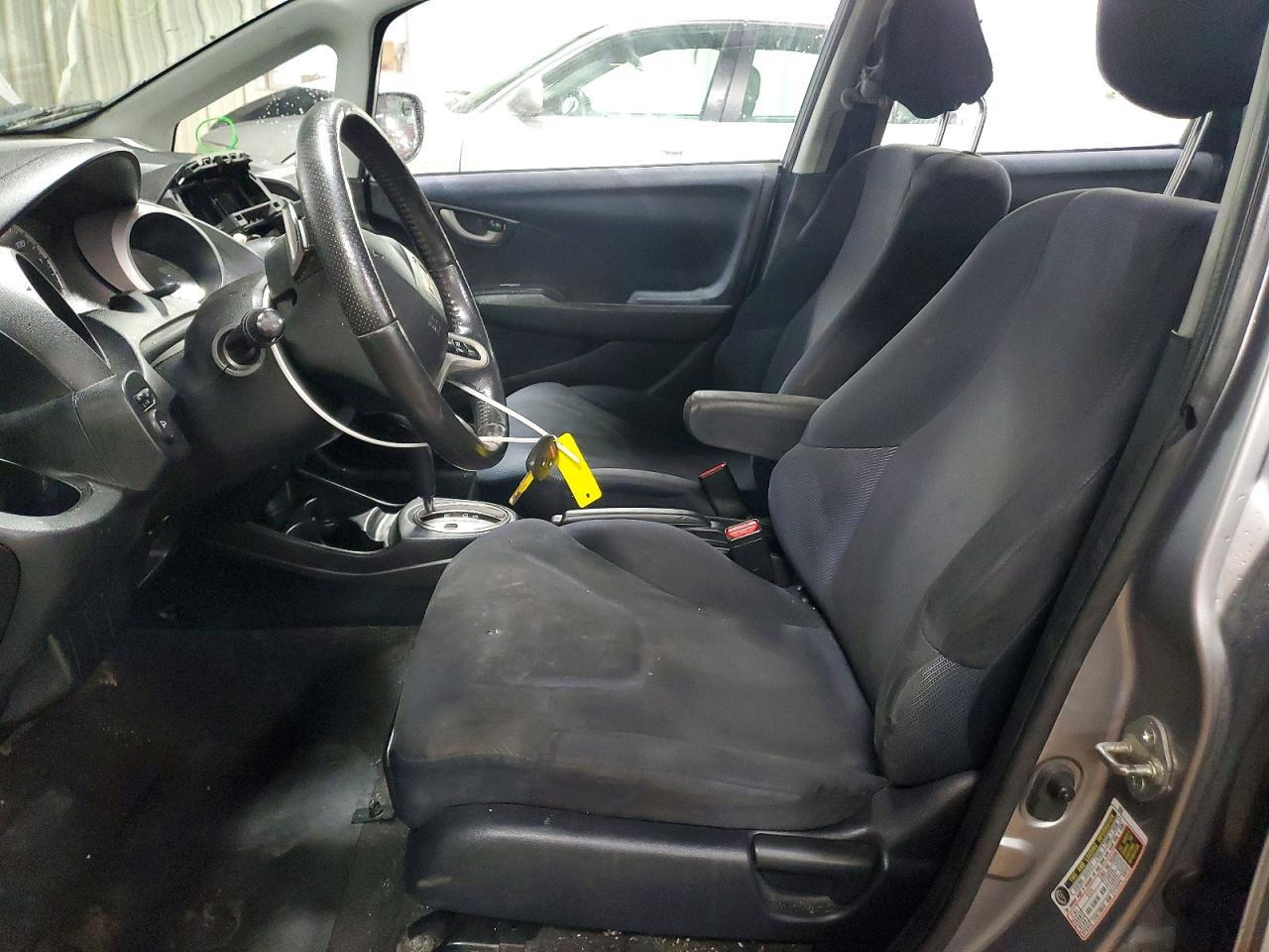 2009 HONDA FIT