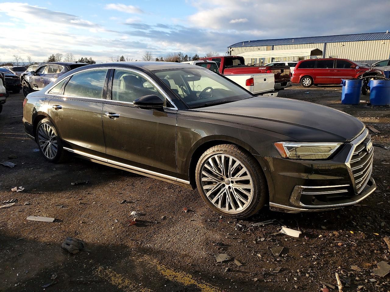 2020 AUDI A8
