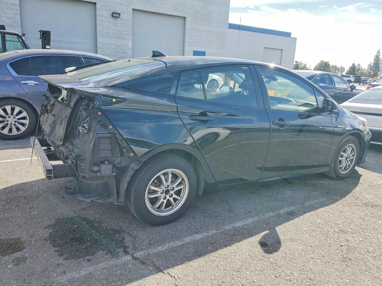 2019 TOYOTA PRIUS