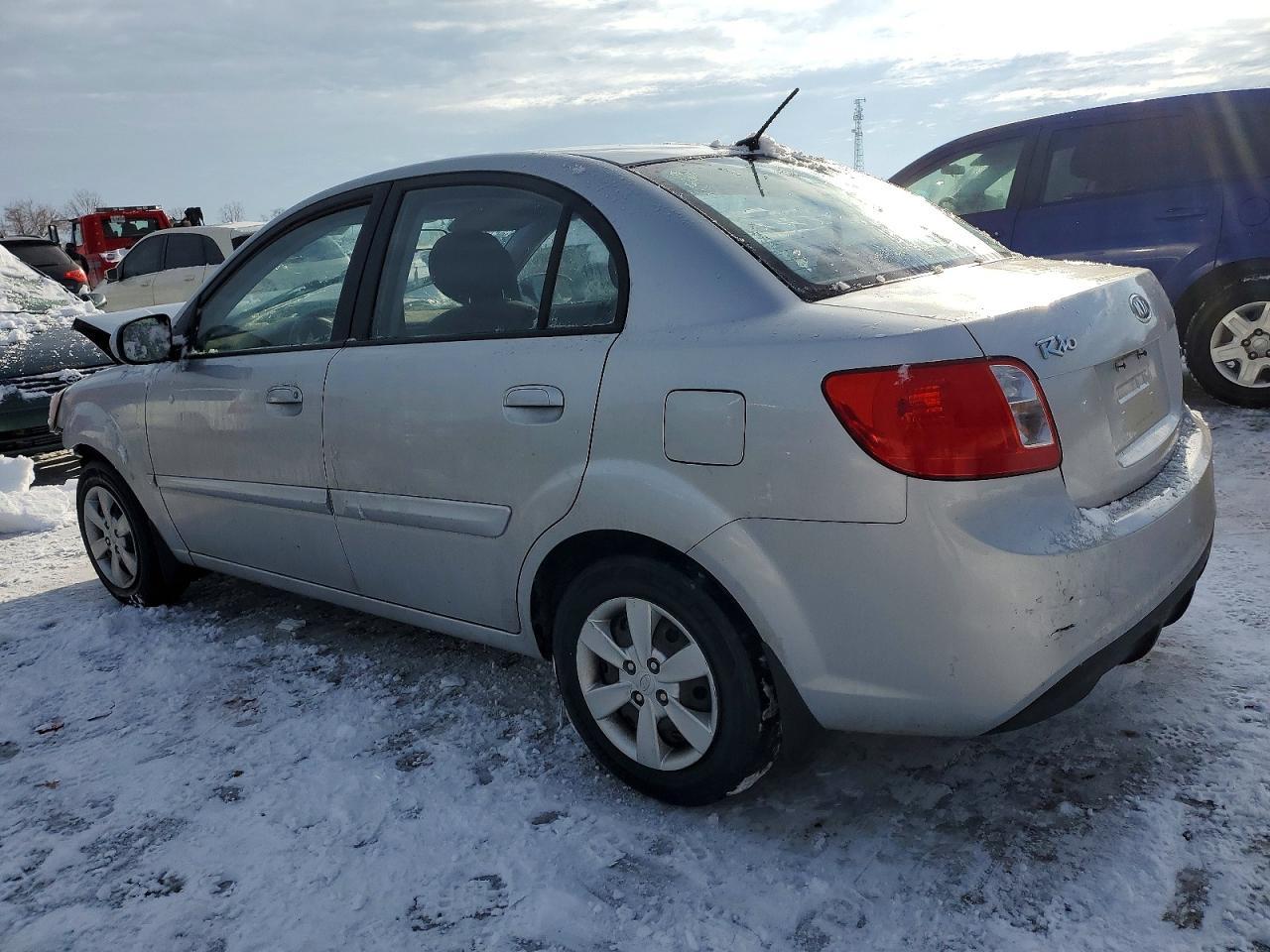 2010 KIA RIO